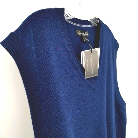 Kenneth Roberts NWT Men's L Blue Italy V-Neck Vest - Picture 3 of 11